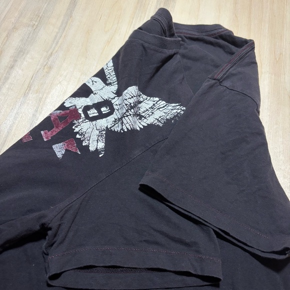 American Eagle Outfitters Y2K Black Tee with Eagle Graphic - Picture 3 of 4